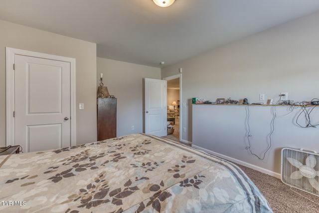 1030 Old Stagecoach Road, Jonesborough, TN 37659