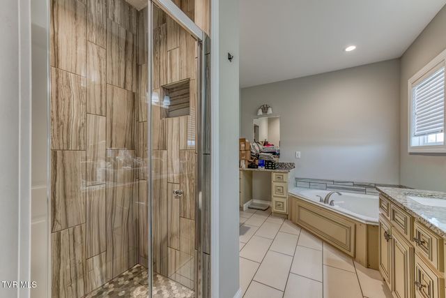 1030 Old Stagecoach Road, Jonesborough, TN 37659