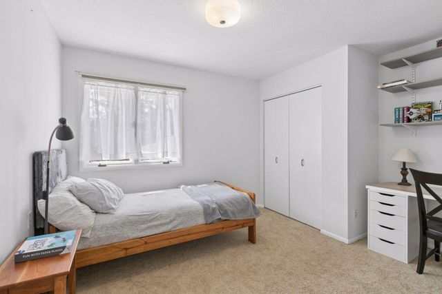 16600 Blenheim Way, Minnetonka, MN 55345