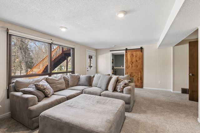 16600 Blenheim Way, Minnetonka, MN 55345