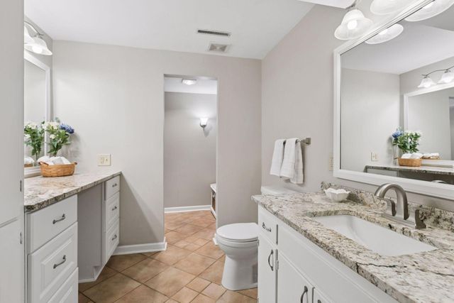 16600 Blenheim Way, Minnetonka, MN 55345