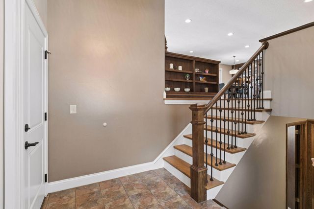 16600 Blenheim Way, Minnetonka, MN 55345