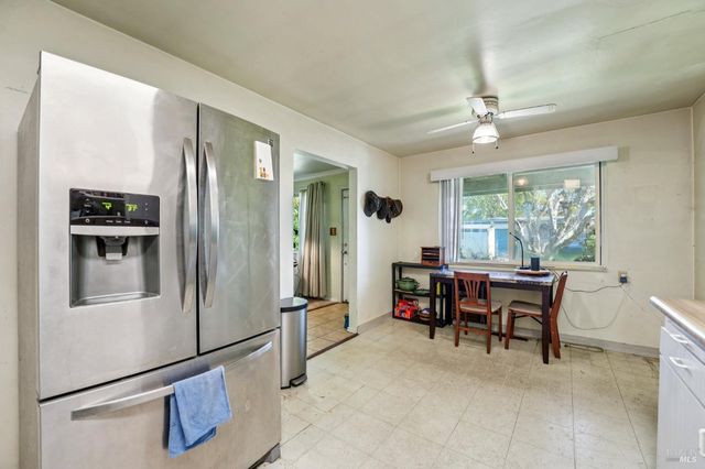 1533 Joan Dr, Petaluma, CA 94954