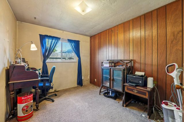 1533 Joan Dr, Petaluma, CA 94954