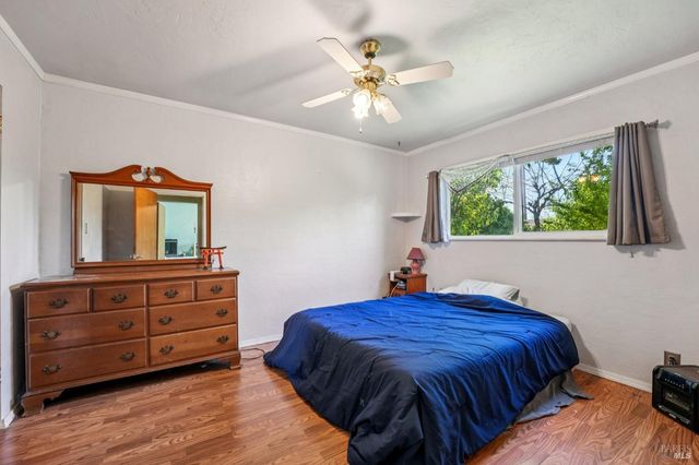 1533 Joan Dr, Petaluma, CA 94954