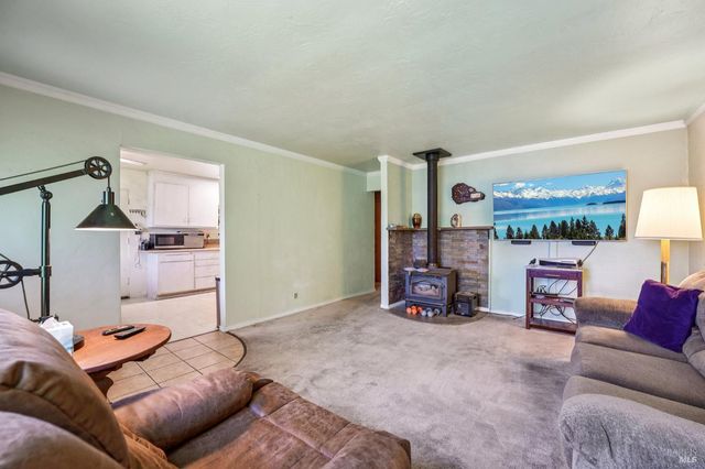 1533 Joan Dr, Petaluma, CA 94954