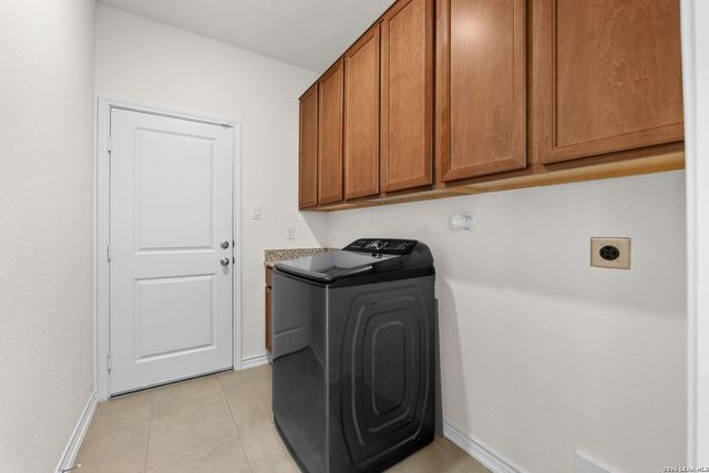 412 Deer Crest Dr, New Braunfels, TX 78130