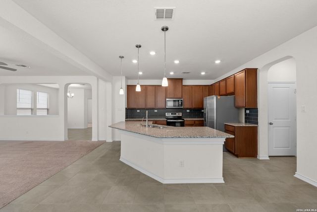 412 Deer Crest Dr, New Braunfels, TX 78130