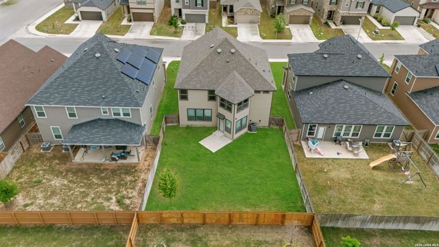 412 Deer Crest Dr, New Braunfels, TX 78130