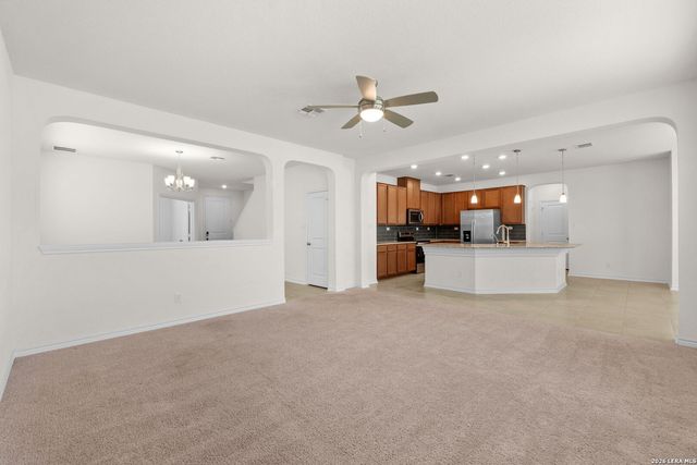 412 Deer Crest Dr, New Braunfels, TX 78130