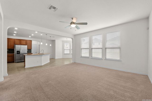 412 Deer Crest Dr, New Braunfels, TX 78130
