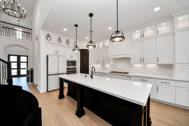 8906 Iron Forge Road, Missouri City, TX 77459