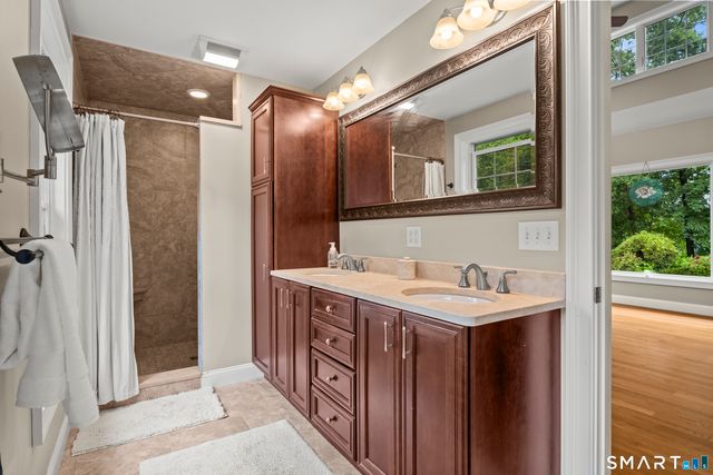 28 Sergeant Morgan Road, Haddam, CT 06424