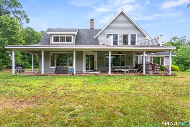 28 Sergeant Morgan Road, Haddam, CT 06424