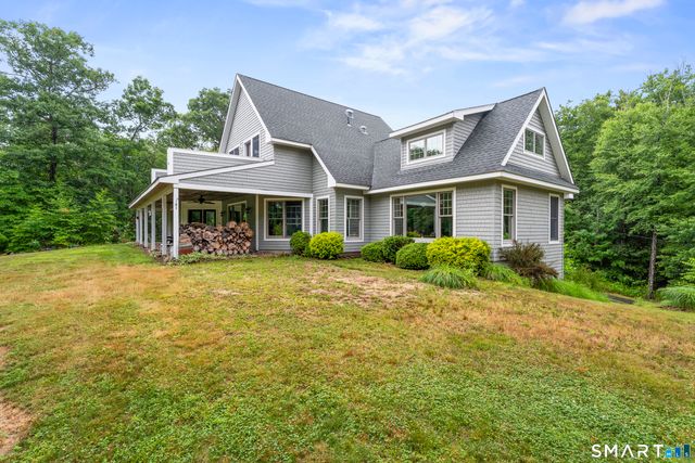 28 Sergeant Morgan Road, Haddam, CT 06424