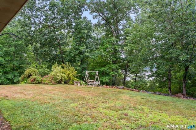 28 Sergeant Morgan Road, Haddam, CT 06424