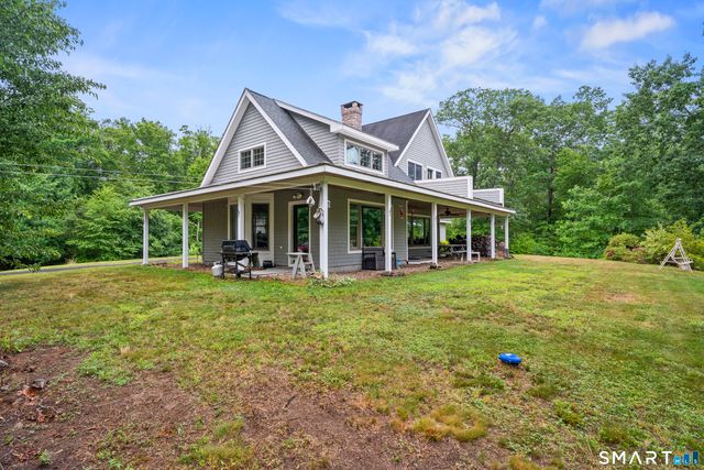 28 Sergeant Morgan Road, Haddam, CT 06424