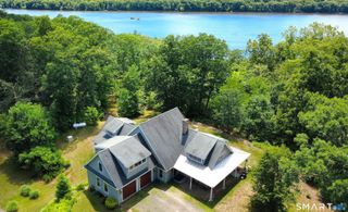 28 Sergeant Morgan Road, Haddam, CT 06424