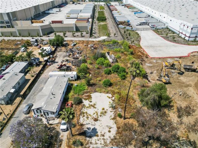 22738 Redwood, Perris, CA 92570