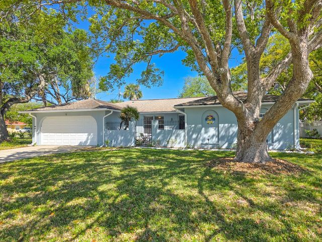 5 EMERALD CIRCLE, Ormond Beach, FL 32174