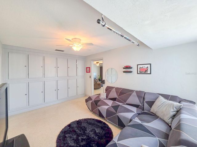 5 EMERALD CIRCLE, Ormond Beach, FL 32174