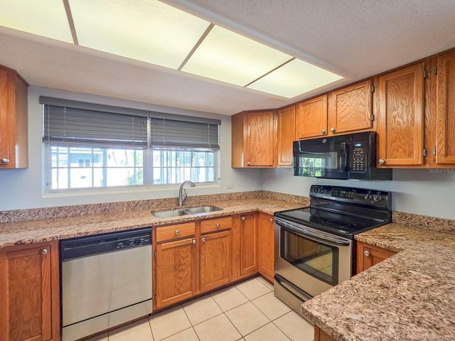 5 EMERALD CIRCLE, Ormond Beach, FL 32174