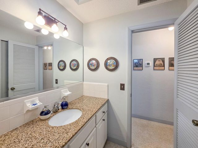 5 EMERALD CIRCLE, Ormond Beach, FL 32174