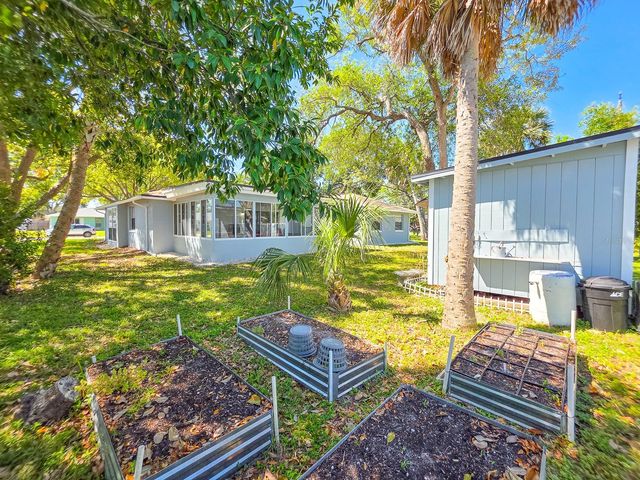 5 EMERALD CIRCLE, Ormond Beach, FL 32174