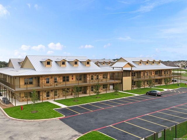 1554 Gruene Rd # B-3, New Braunfels, TX 78130