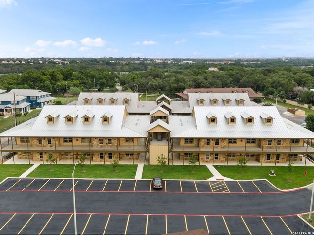 1554 Gruene Rd # B-3, New Braunfels, TX 78130
