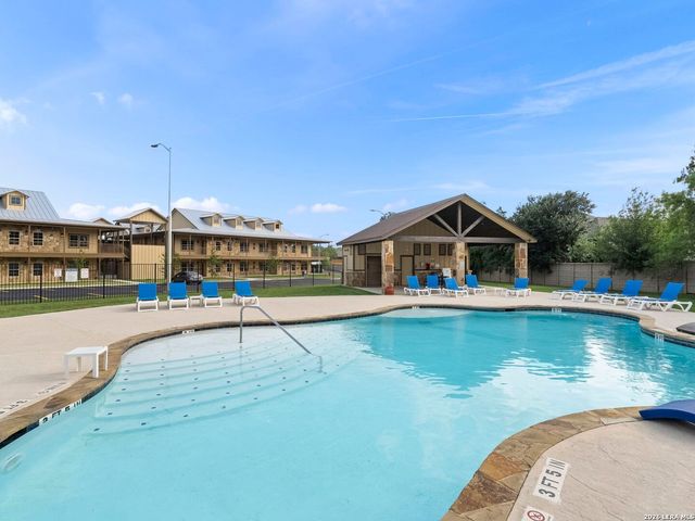 1554 Gruene Rd # B-3, New Braunfels, TX 78130
