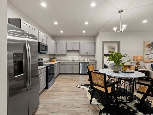 1554 Gruene Rd # B-3, New Braunfels, TX 78130