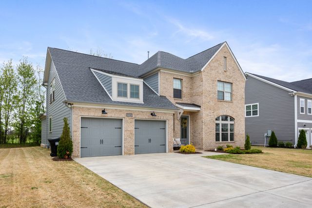 5722 Heirloom Dr, Murfreesboro, TN 37129