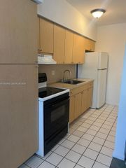 12605 NE 13th Ave 6, North Miami, FL 33161