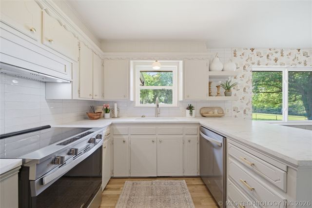 9430 E 115th Street S, Bixby, OK 74008