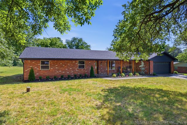 9430 E 115th Street S, Bixby, OK 74008