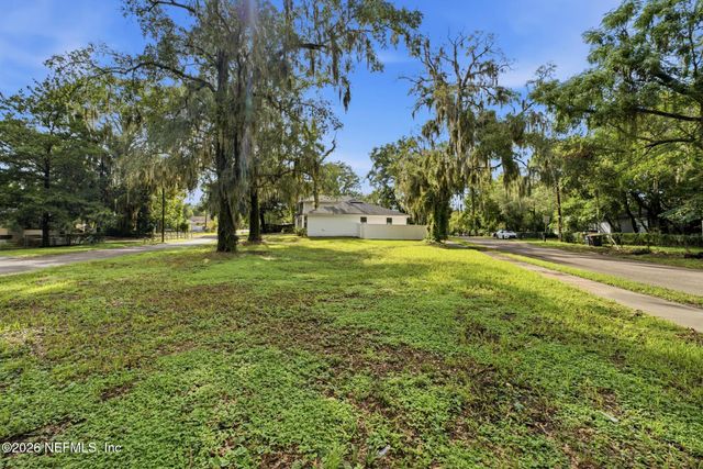 2235 3RD Avenue, Jacksonville, FL 32208