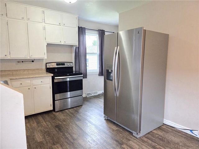 120 Noble Avenue, Rice Lake, WI 54868