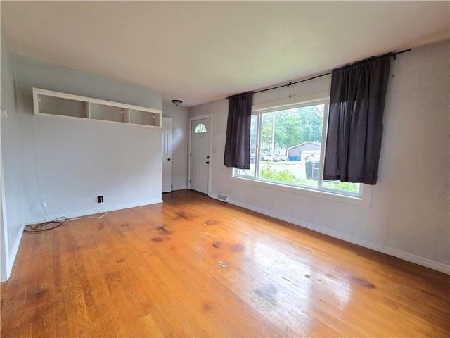 120 Noble Avenue, Rice Lake, WI 54868