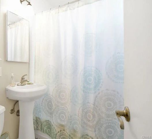 202 30th Street B, Newport Beach, CA 92663