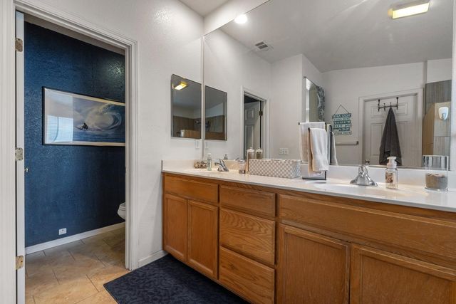 2630 Novi Dr, Riverbank, CA 95367