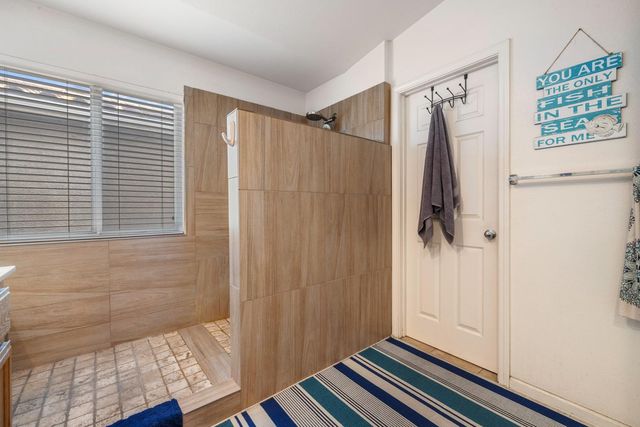 2630 Novi Dr, Riverbank, CA 95367