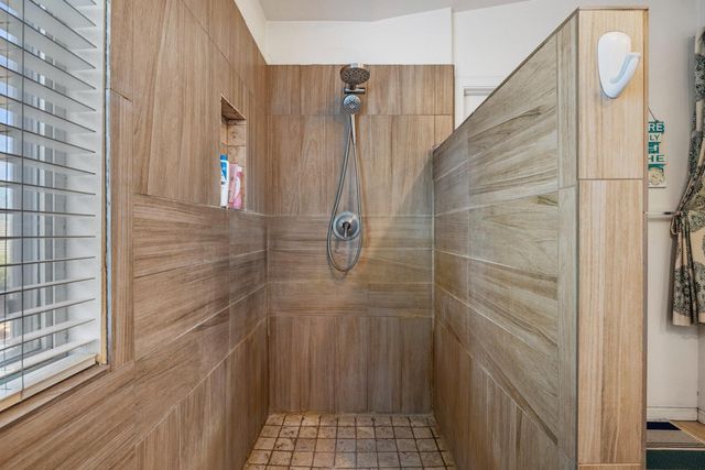 2630 Novi Dr, Riverbank, CA 95367