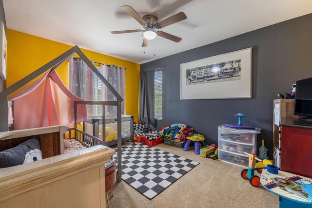 2630 Novi Dr, Riverbank, CA 95367