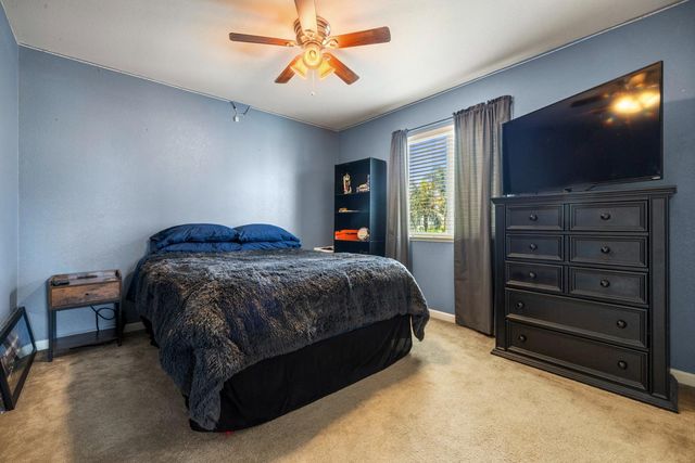 2630 Novi Dr, Riverbank, CA 95367