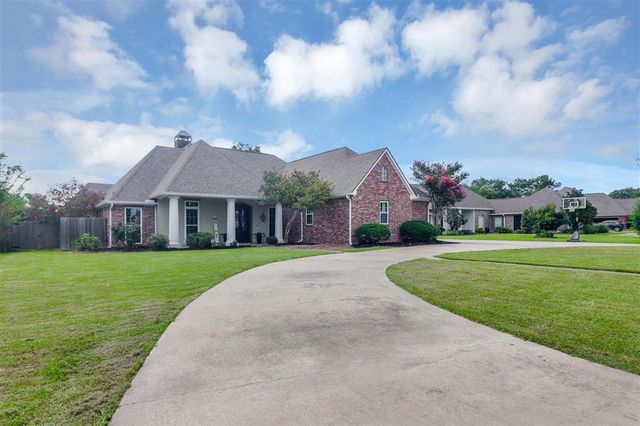 4916 Westridge Park W Park, Lake Charles, LA 70605