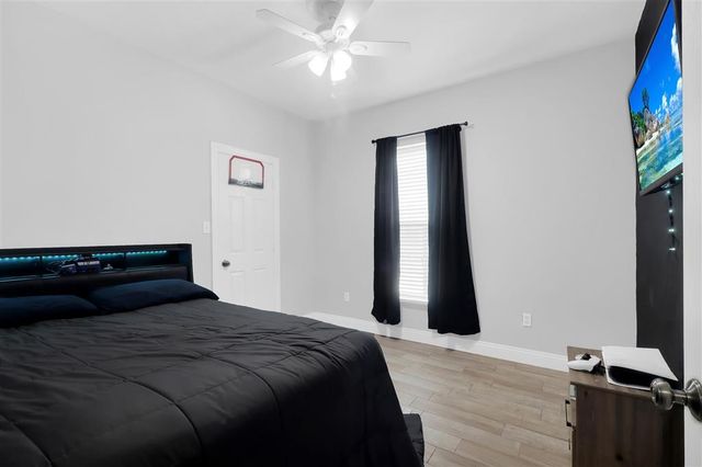 4916 Westridge Park W Park, Lake Charles, LA 70605