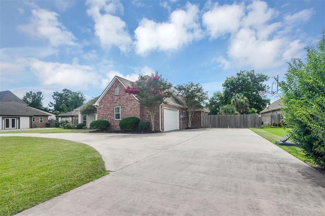 4916 Westridge Park W Park, Lake Charles, LA 70605
