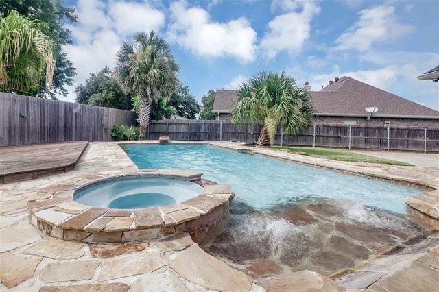 4916 Westridge Park W Park, Lake Charles, LA 70605