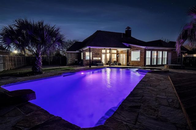 4916 Westridge Park W Park, Lake Charles, LA 70605